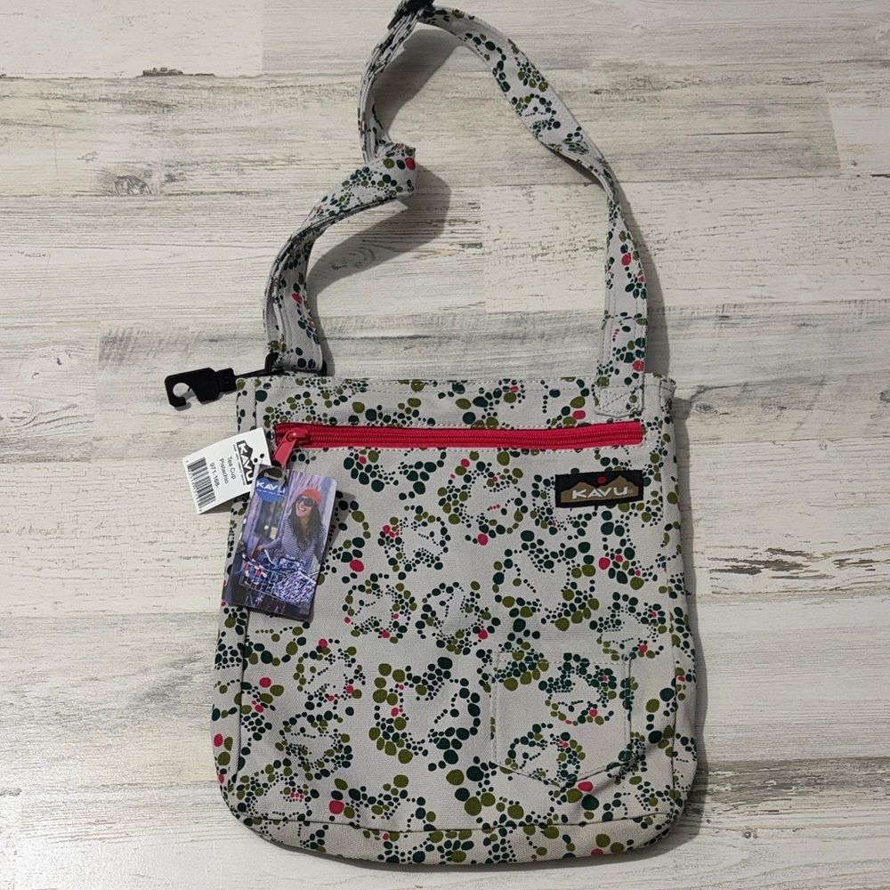 KAVU Tea Cup Pistachio Crossbody Bag NWT